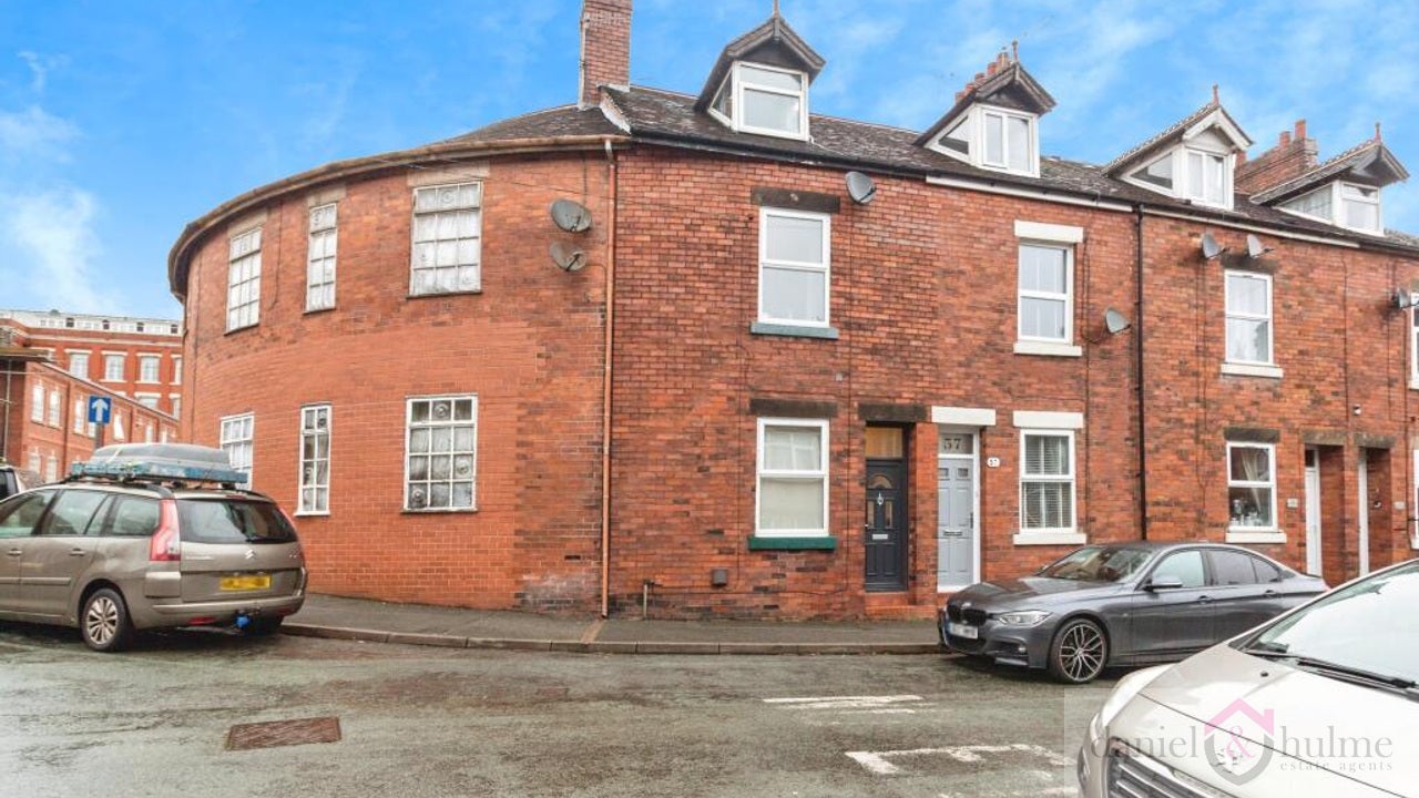 House Barngate Street in Staffordshire Moorlands
