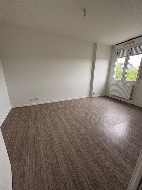 Flat Rue de Tambour in Reims