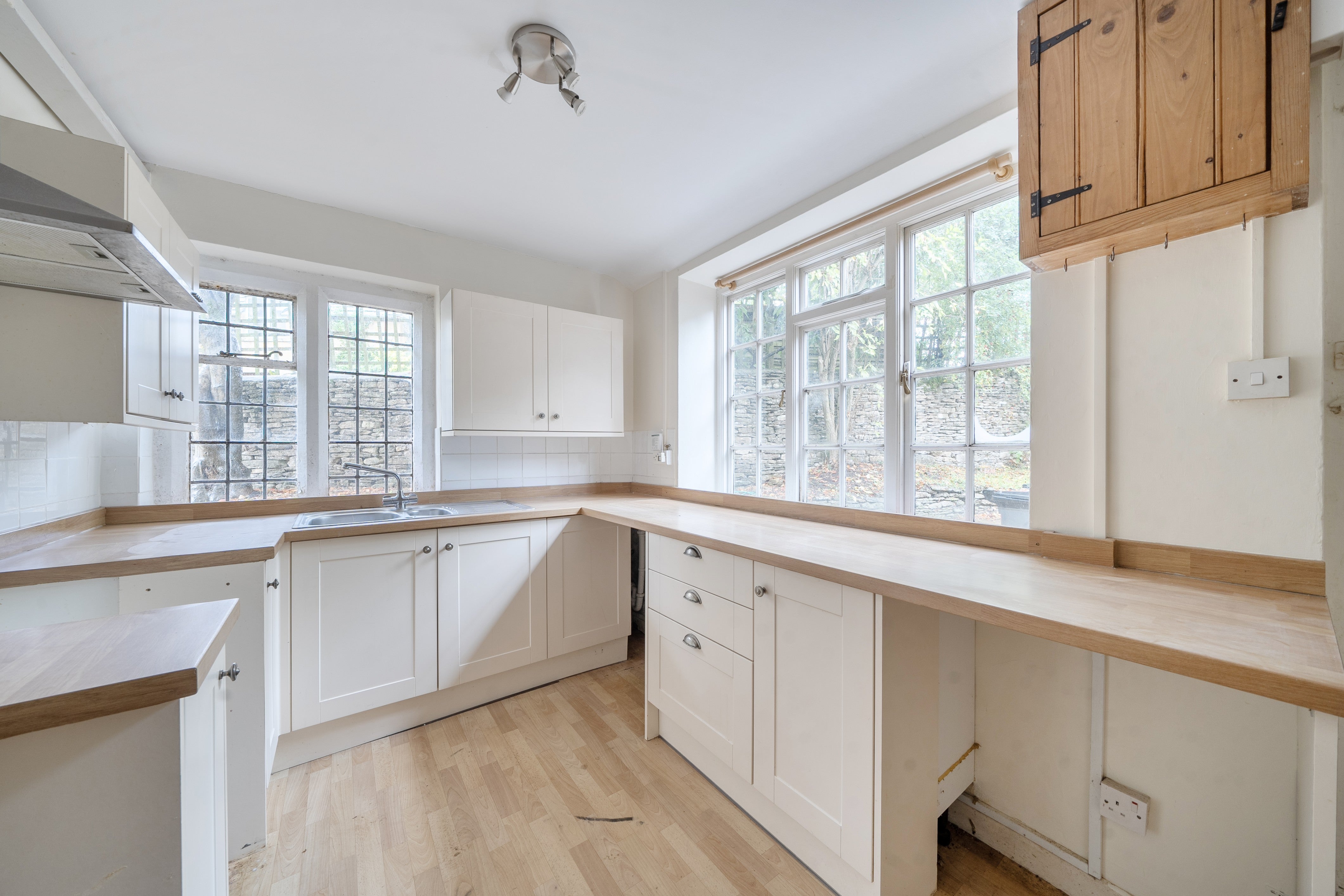 House Notgrove Close in Cheltenham