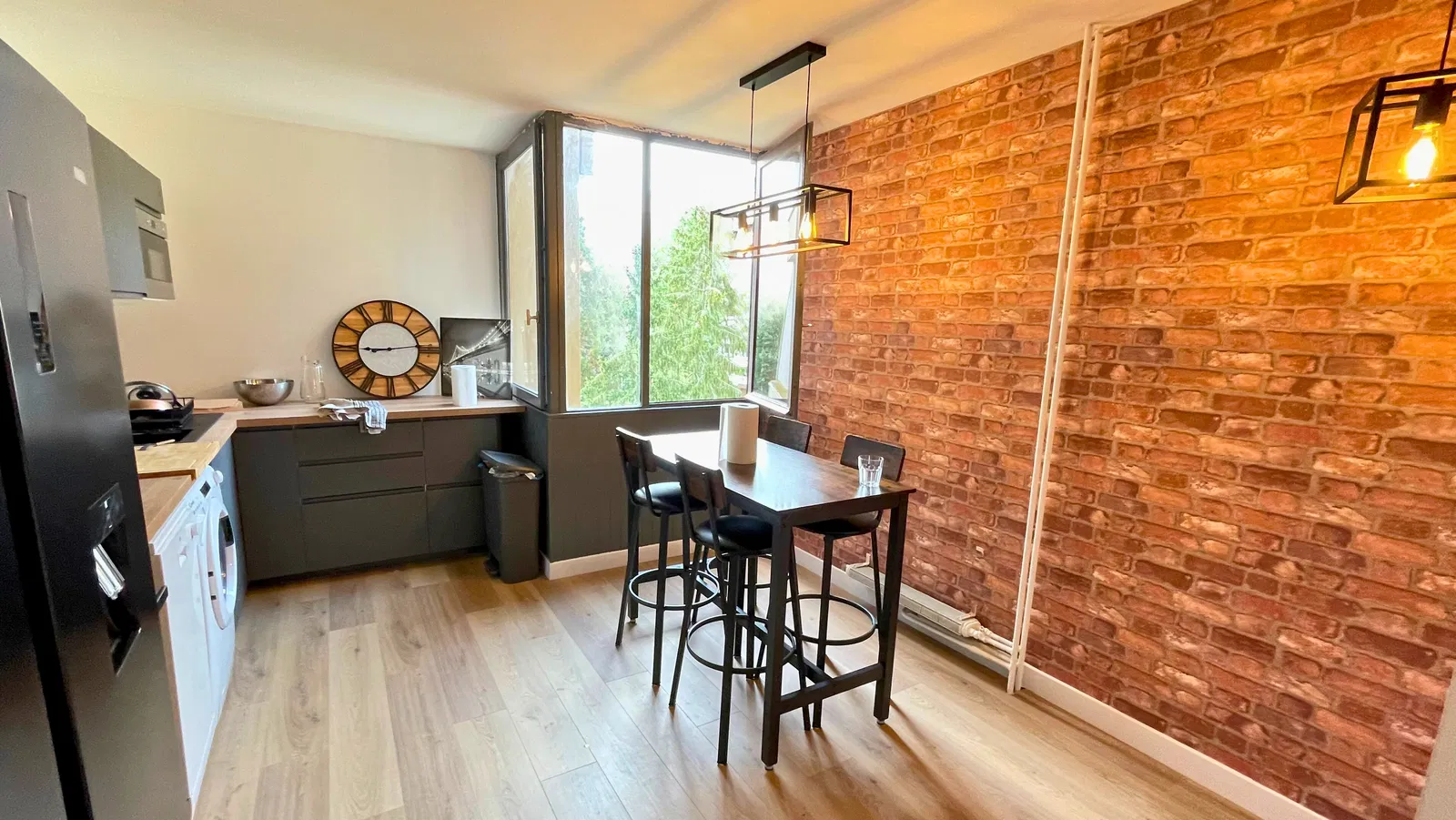 Room Résidence Les Nouveaux Horizons in Élancourt