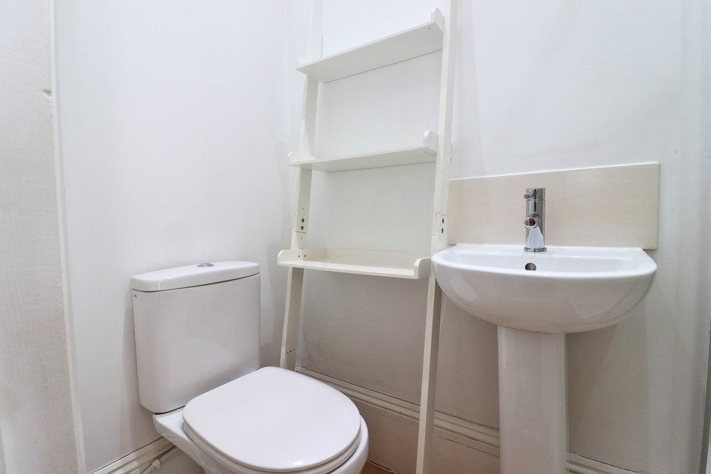 Room Parklands in Greater London
