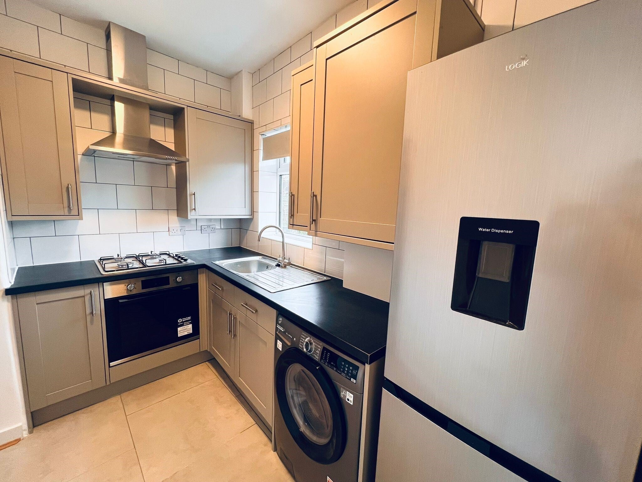 Flat Winchcombe Road in Eastbourne