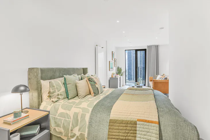Flat Charter Street in Greater London