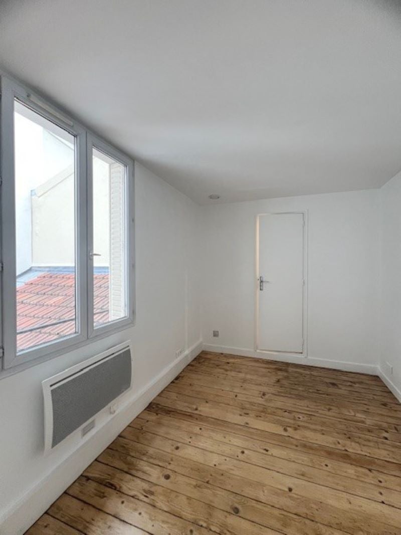 Flat Rue du Port aux Lions in Charenton-le-Pont