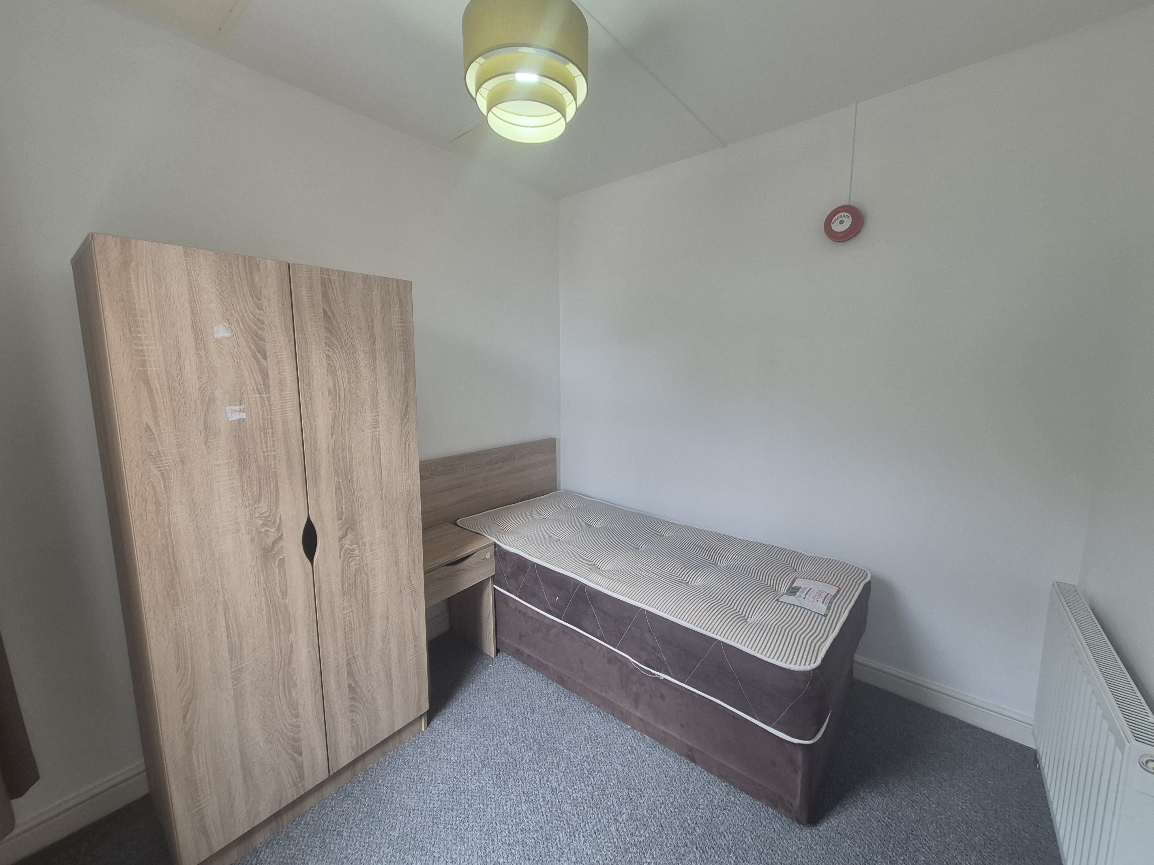 Flat Elm Avenue in Nottingham
