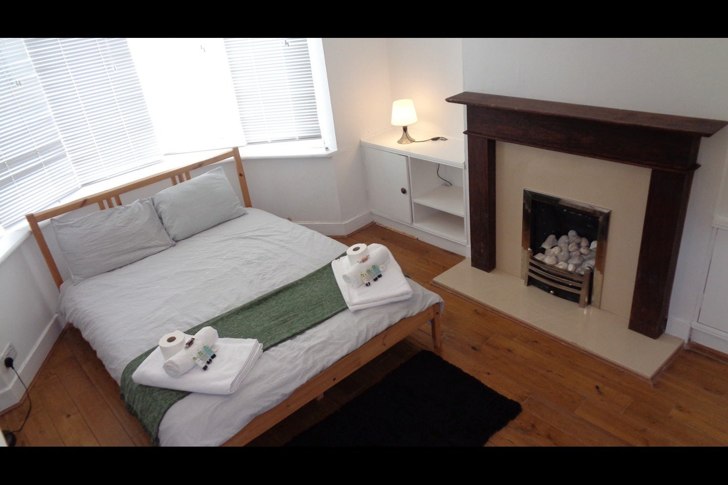 Room Marlborough Road in Greater London