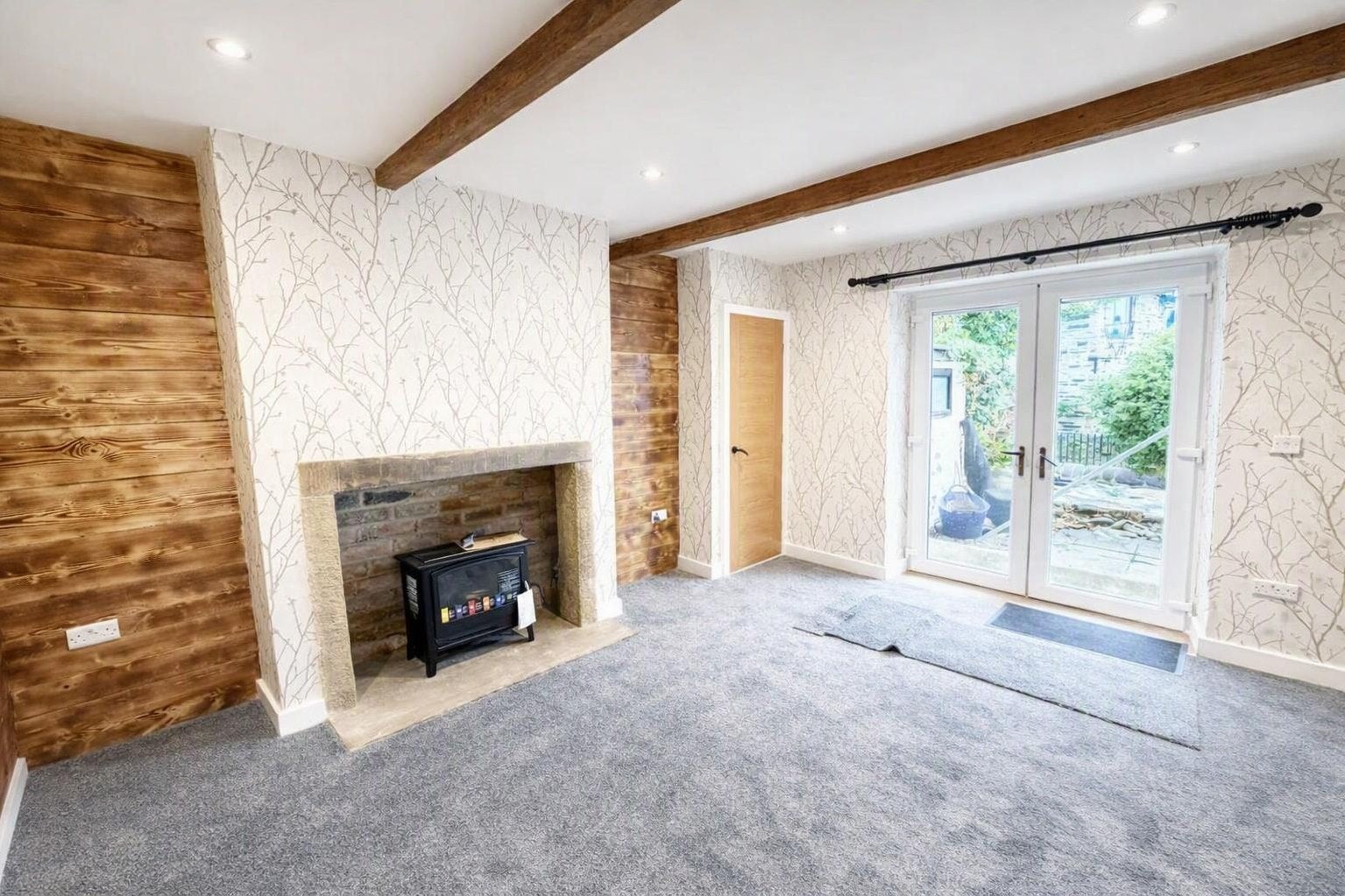 House Phoebe Lane in Calderdale