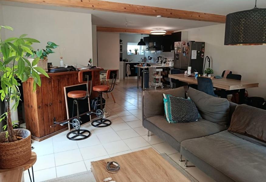 House Rue des Treilles in Libourne