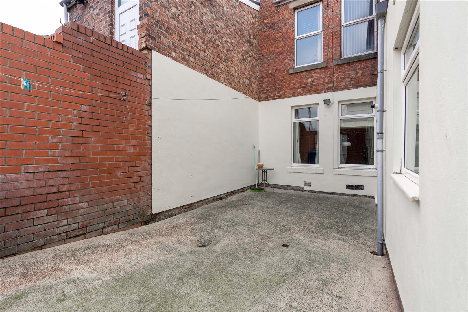 Flat Addycombe Terrace in Newcastle upon Tyne