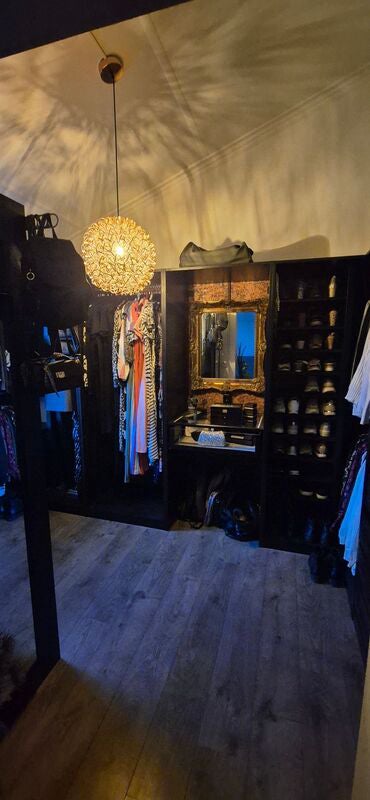 Appartement Februaristraat 25