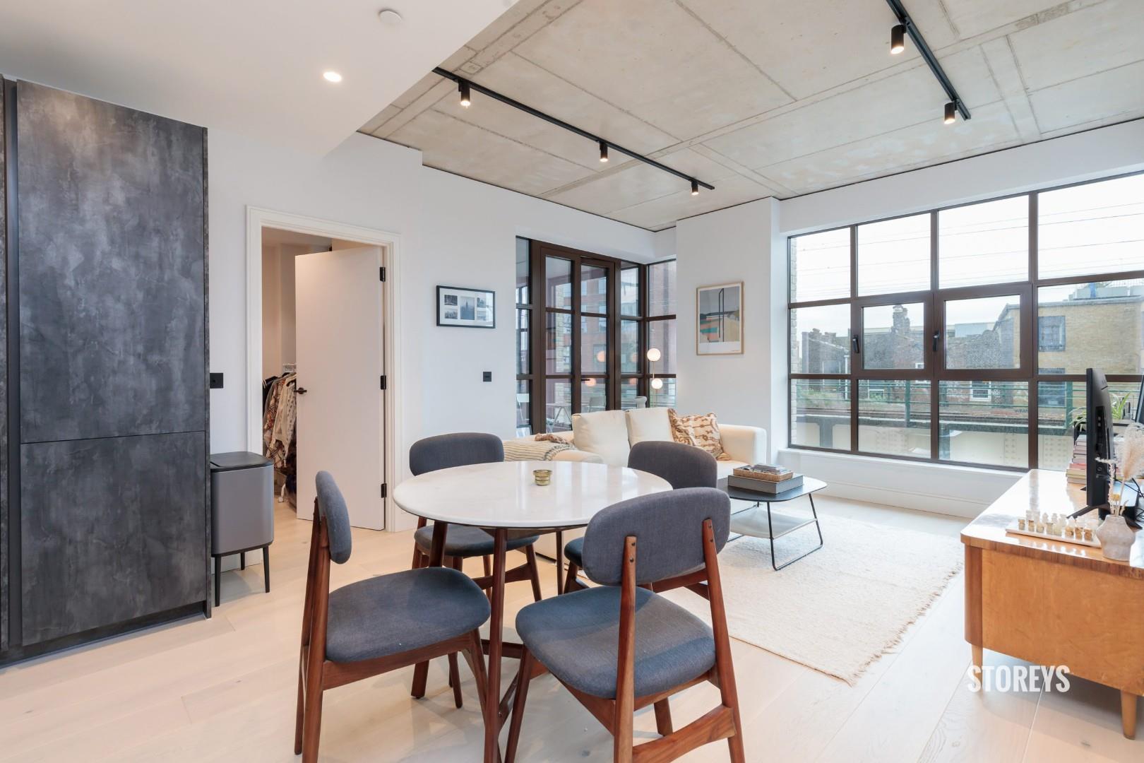 Flat Stanton Walk in Greater London