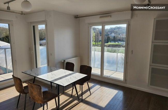Flat Rue Édouard Manet in Rueil-Malmaison