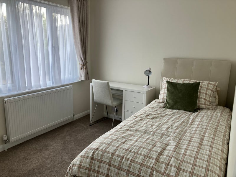 Room Jefferson Close in Greater London