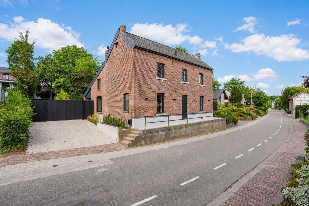 Huis Dorpsstraat 29 in Slenaken