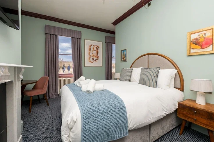 Room Milsom Street in Bath