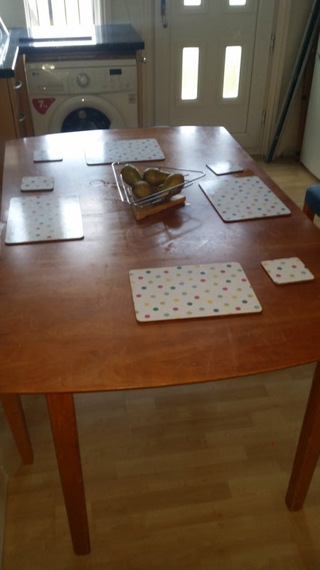 Room Hazelbourne Road in Greater London