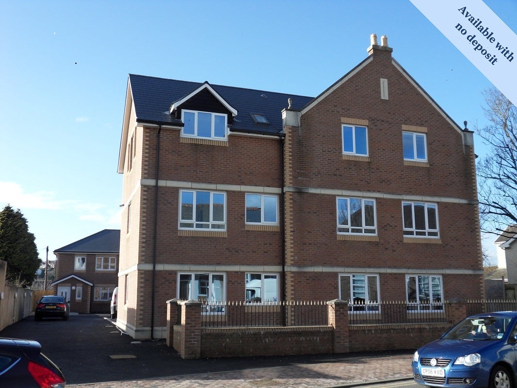 Flat Anton Court in Pontarddulais