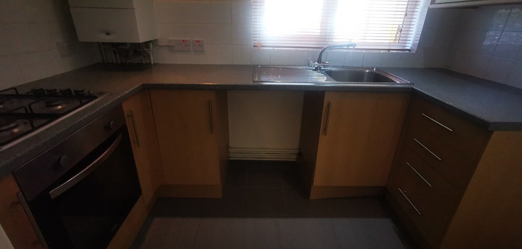 Flat Anton Court in Pontarddulais