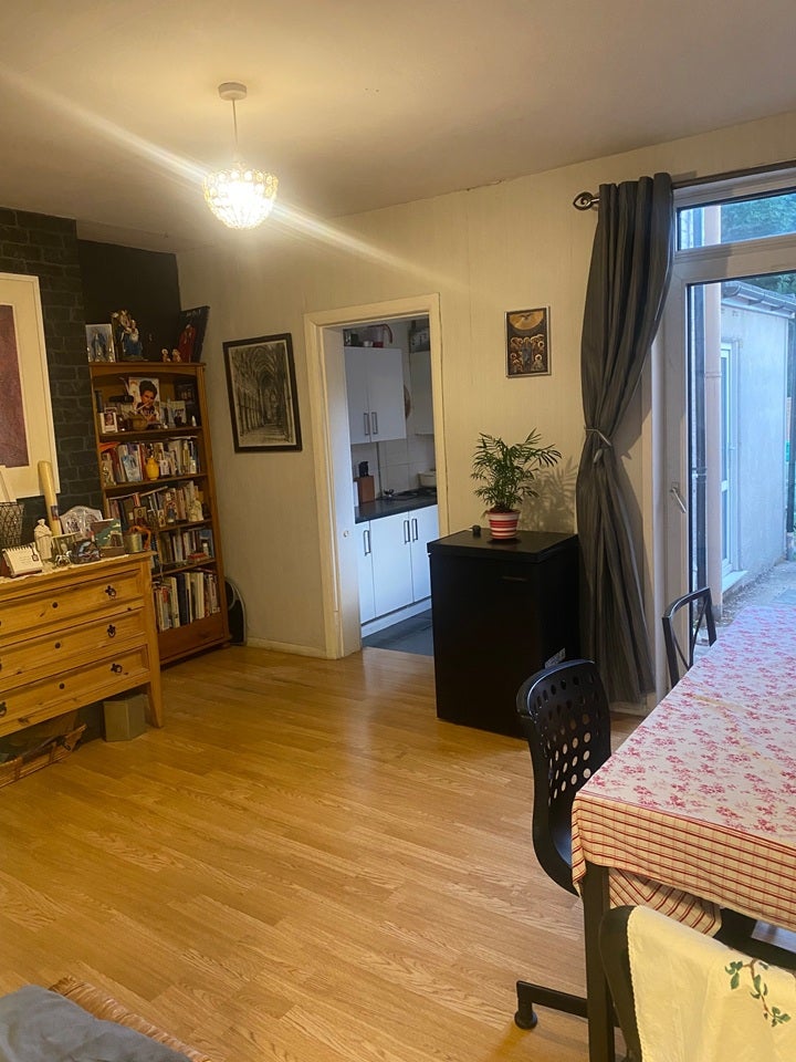 Room Brompton Lane in Strood
