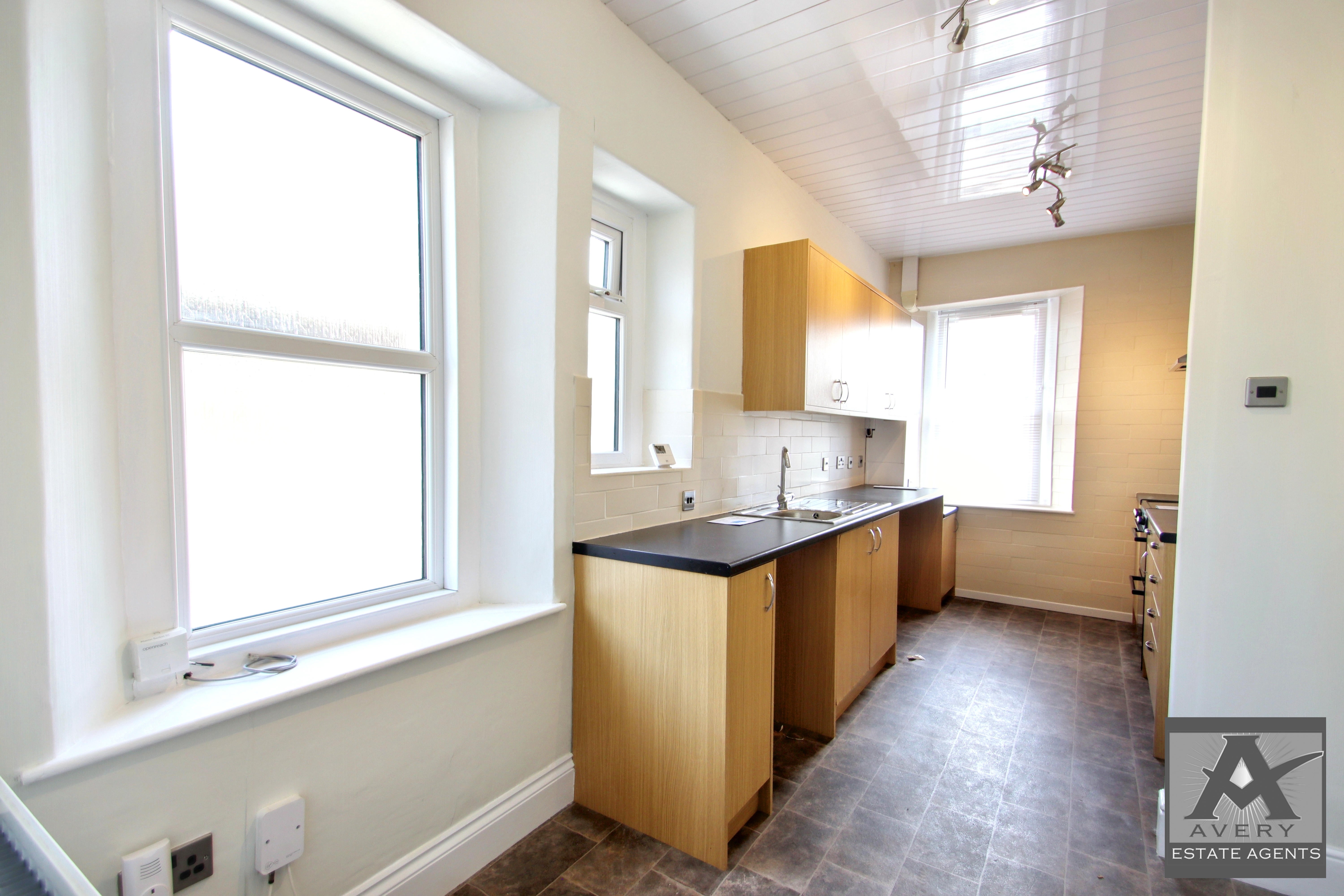 Flat Stafford Road in Weston-super-Mare