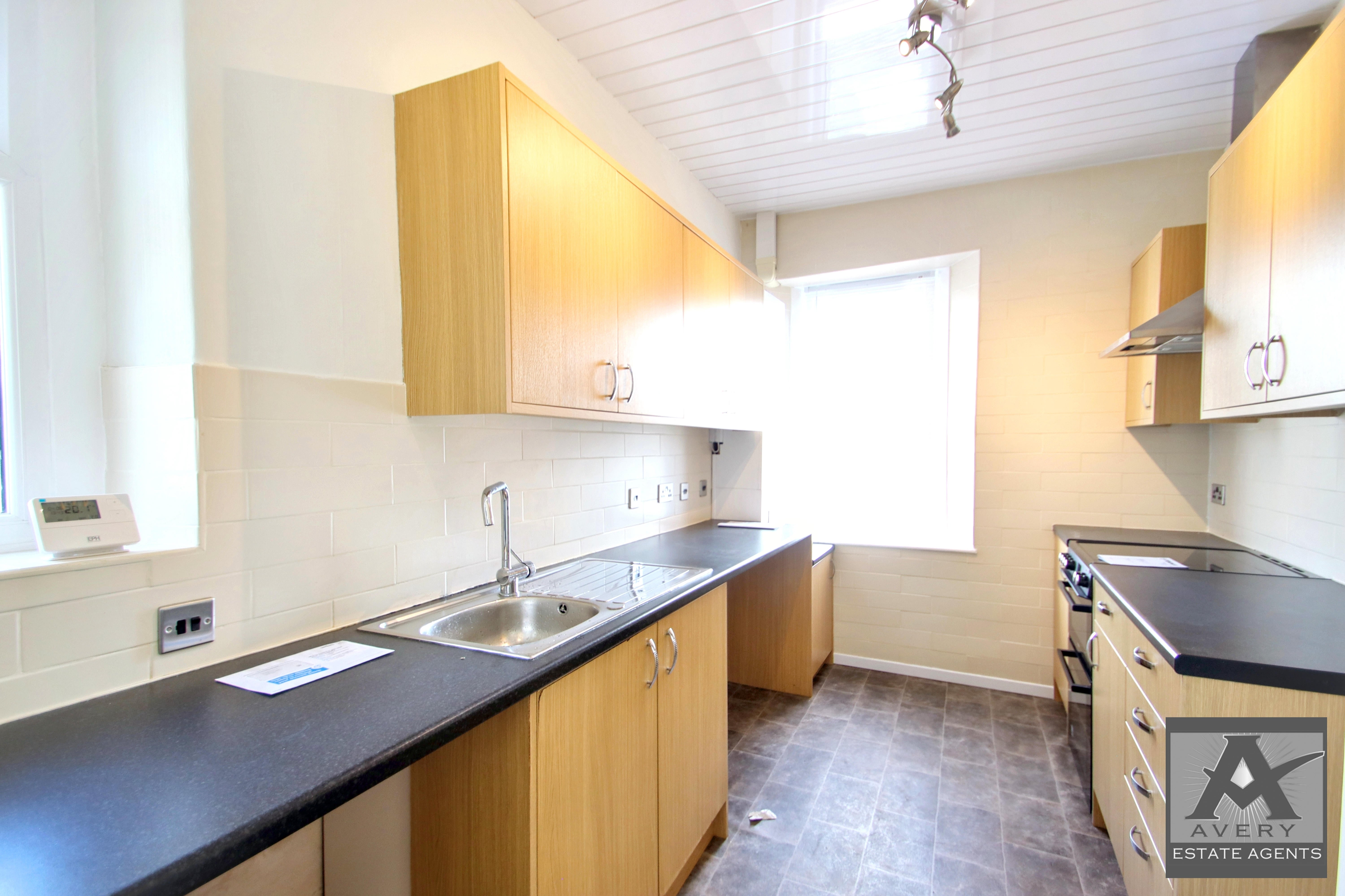 Flat Stafford Road in Weston-super-Mare
