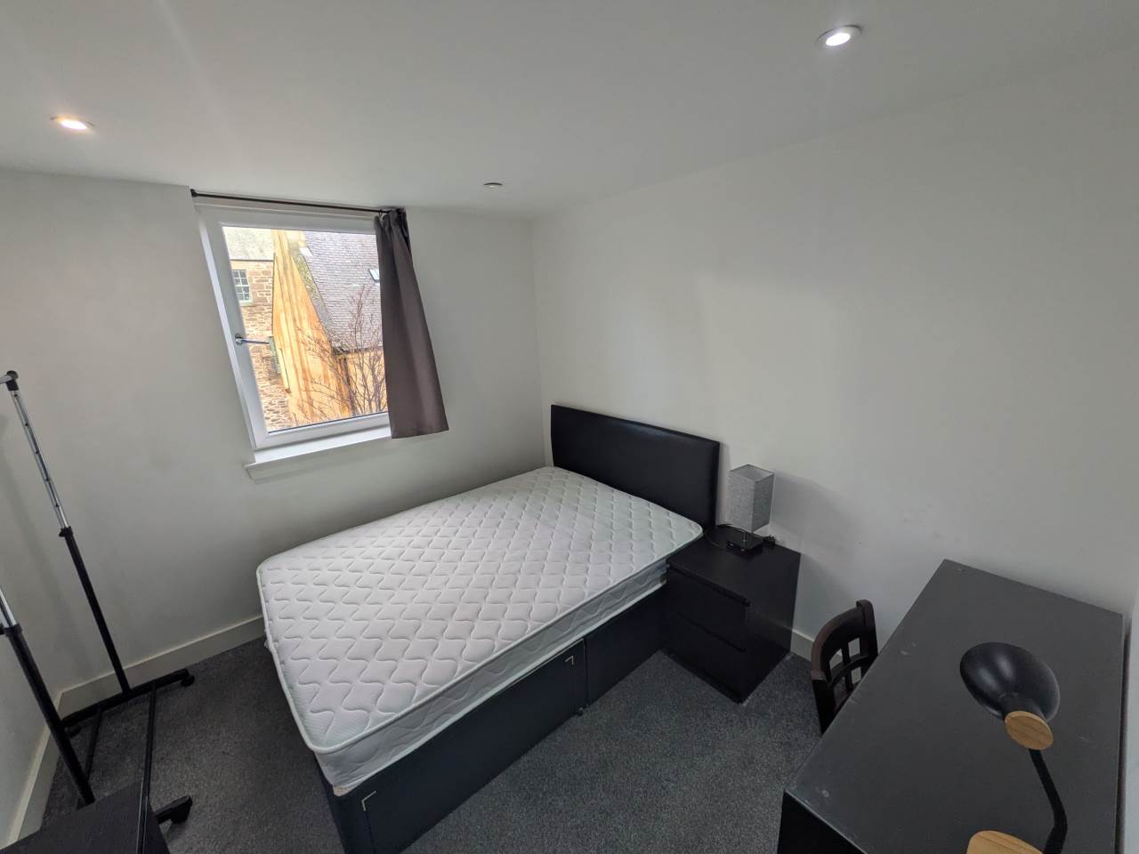 Room St Andrew's Lane in Dundee