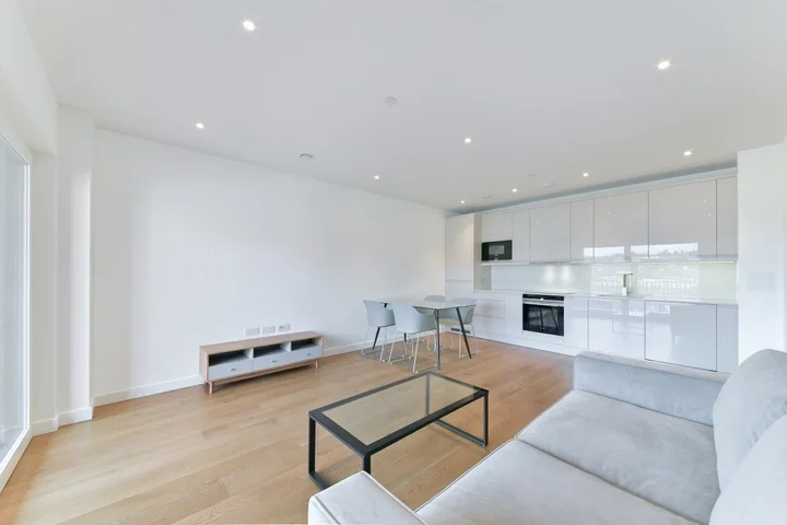 Flat Thonrey Close in Greater London