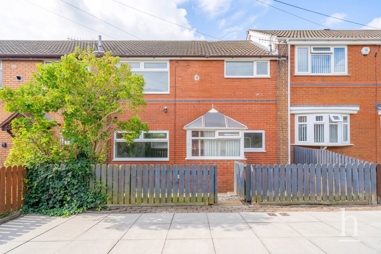 House Orlando Mews in Moreton