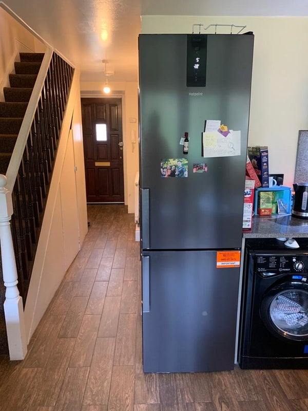 Room Malmesbury Road in Greater London