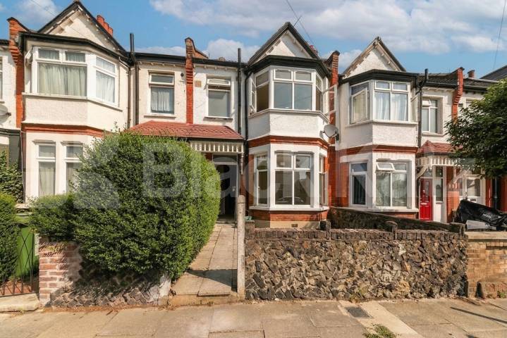 House Iverson Road in Greater London