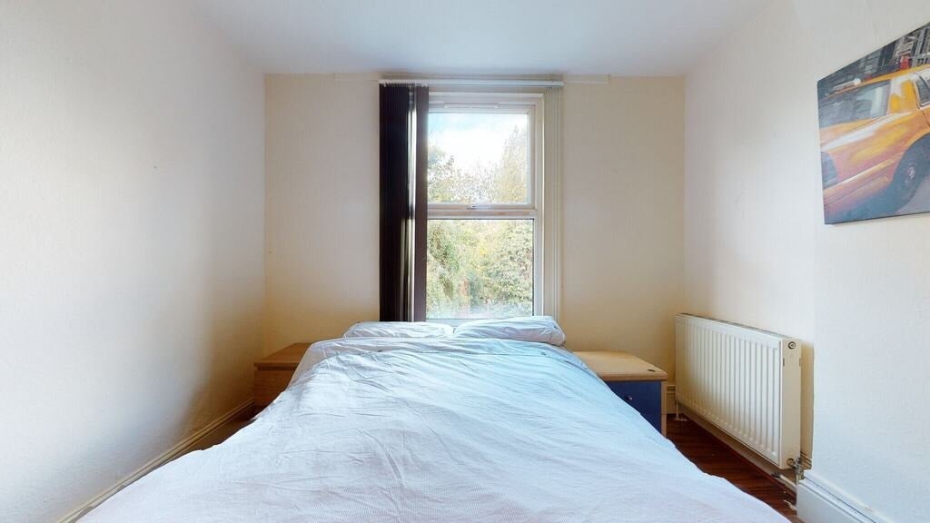Room Anson Road in Greater London