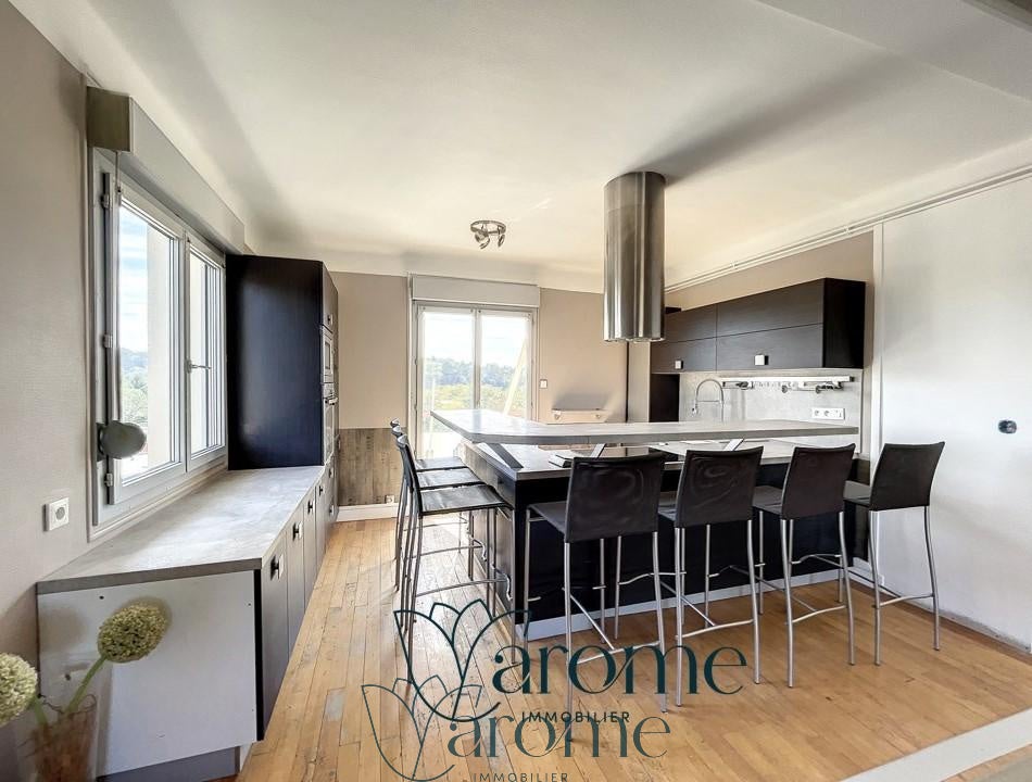 Appartement Avenue du Châter à Francheville