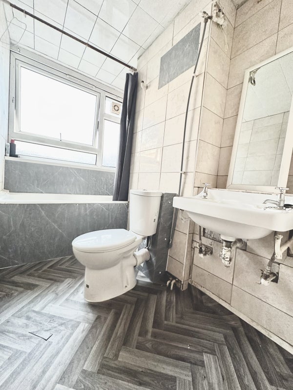 Room Warner Terrace in Greater London