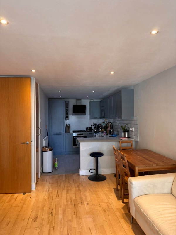 Room Borough High Street in Greater London
