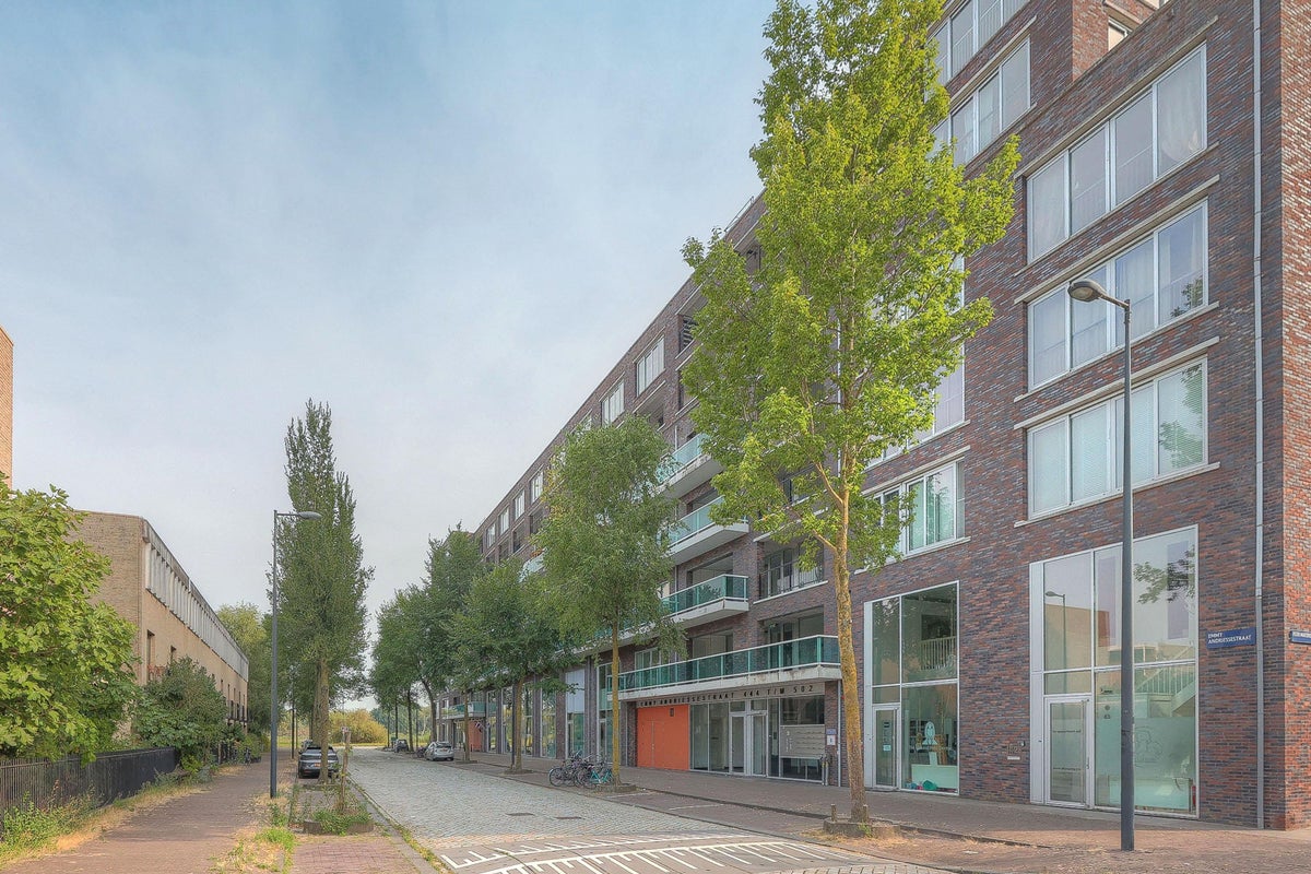 Appartement te huur in Amsterdam – Emmy Andriessestraat – foto 1
