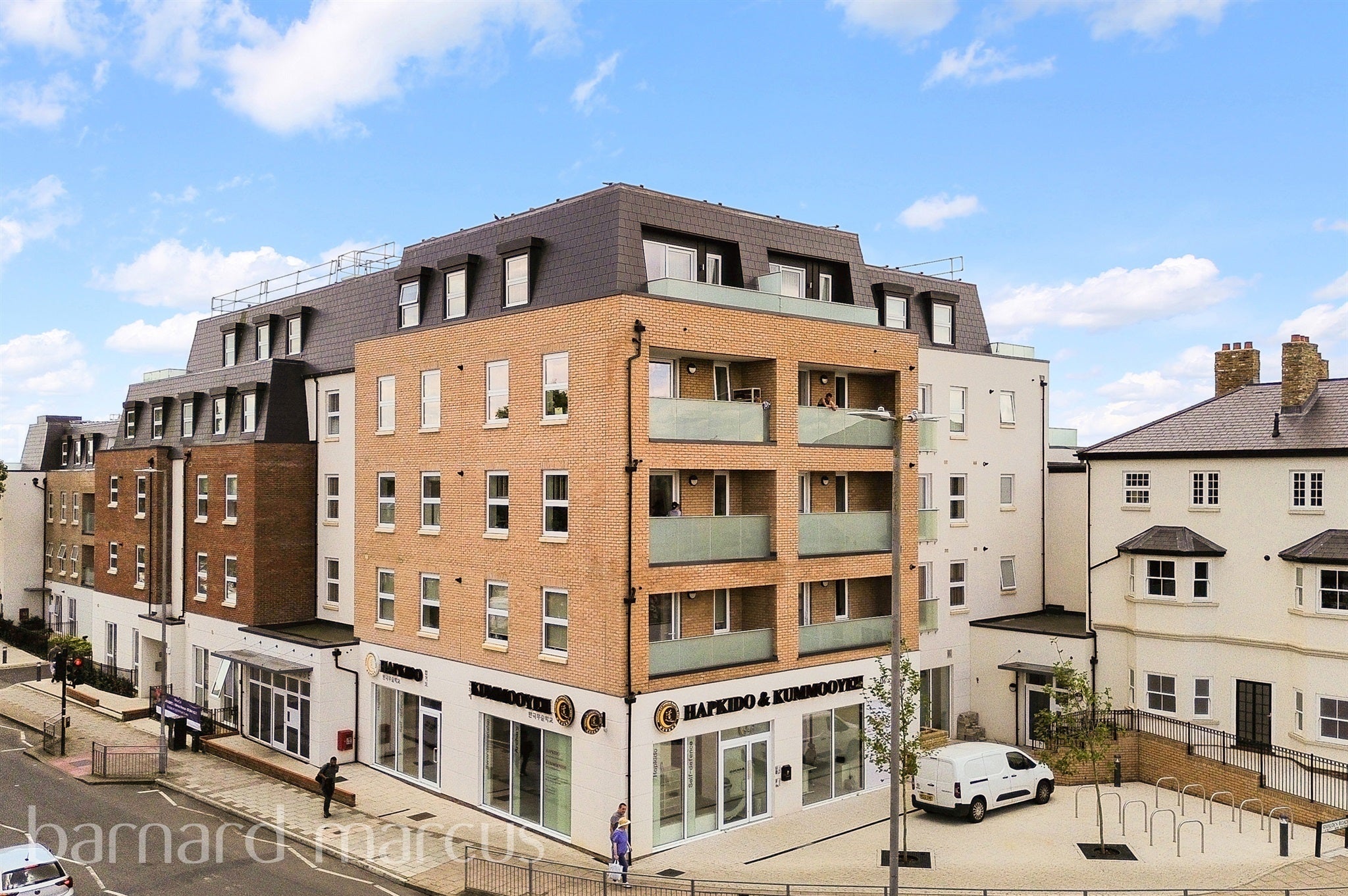 Flat Burlington Road in Greater London