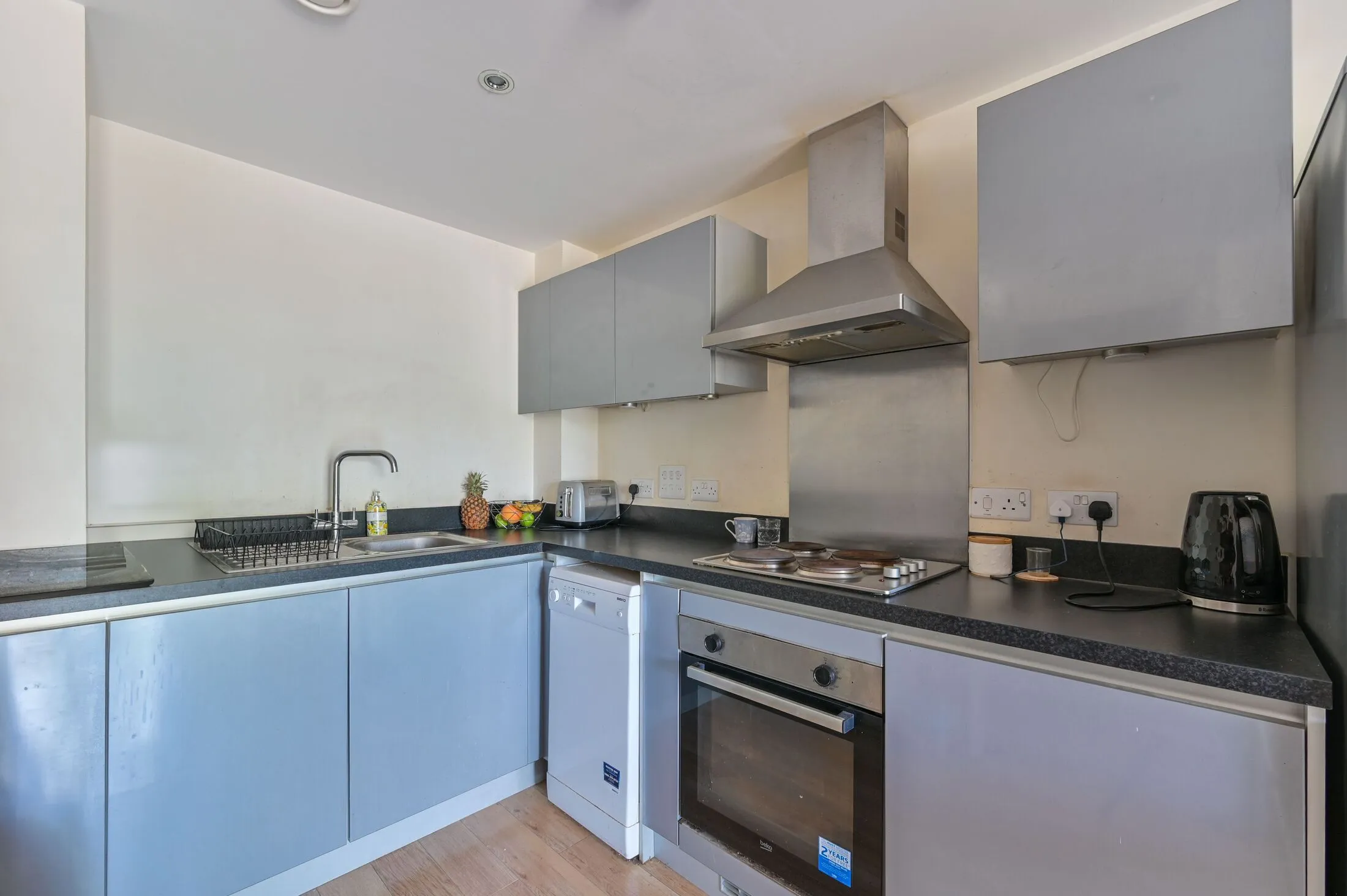 Flat Durnsford Road in Greater London
