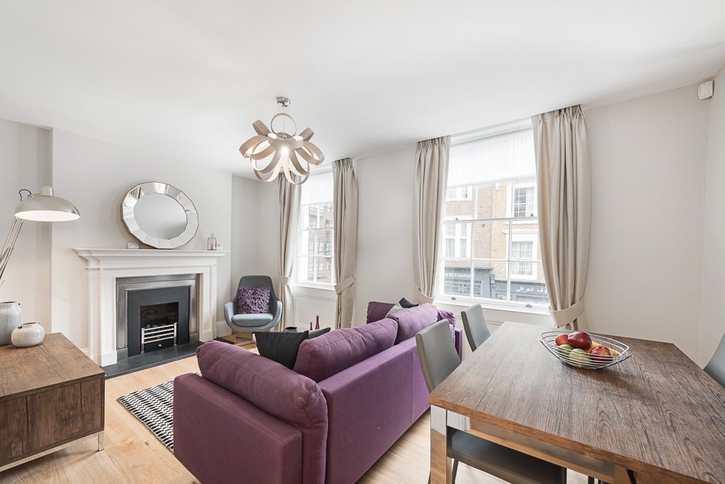 Flat Porchester Place in City of Westminster