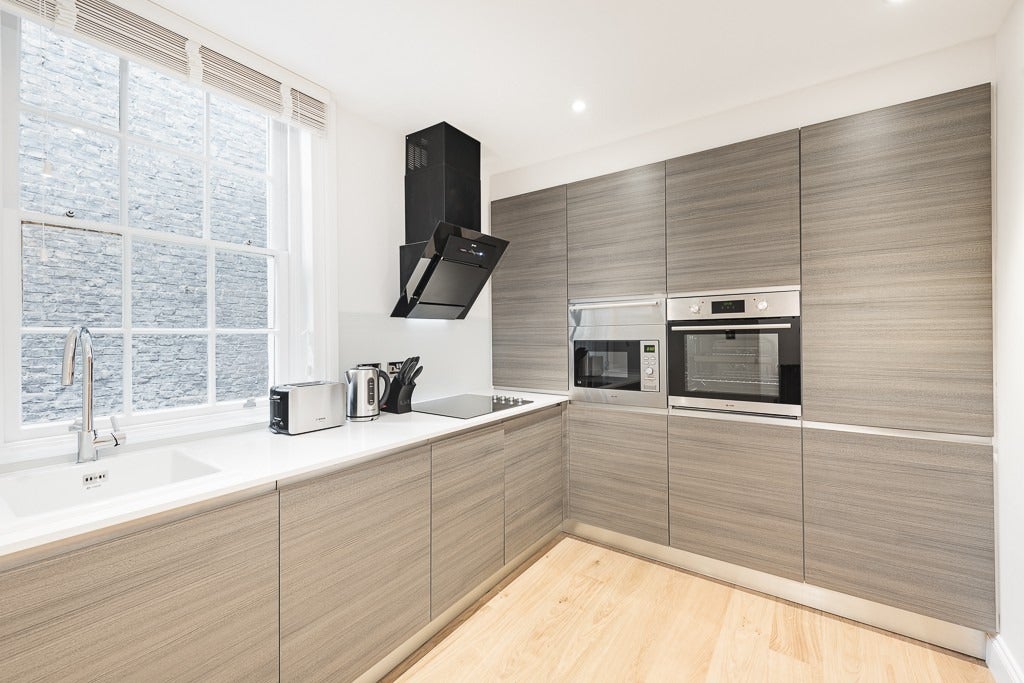 Flat Porchester Place in City of Westminster