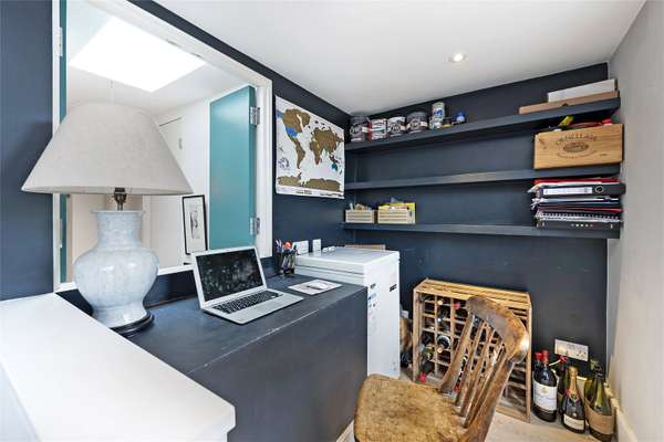 Flat Hammersmith Grove in Greater London