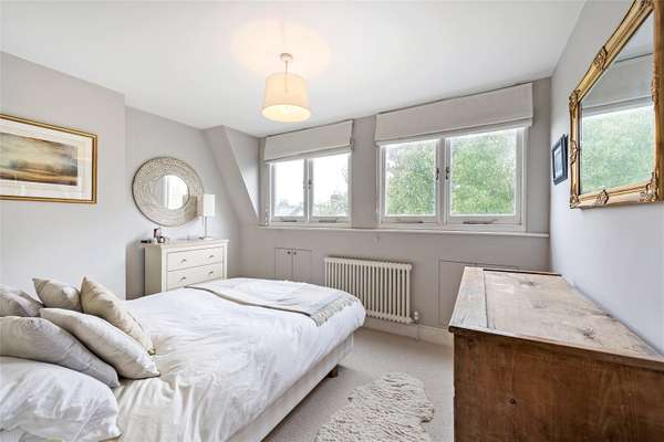 Flat Hammersmith Grove in Greater London