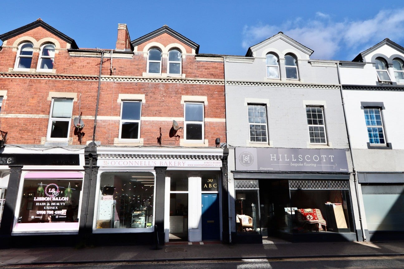 House Frogmore Street in Abergavenny
