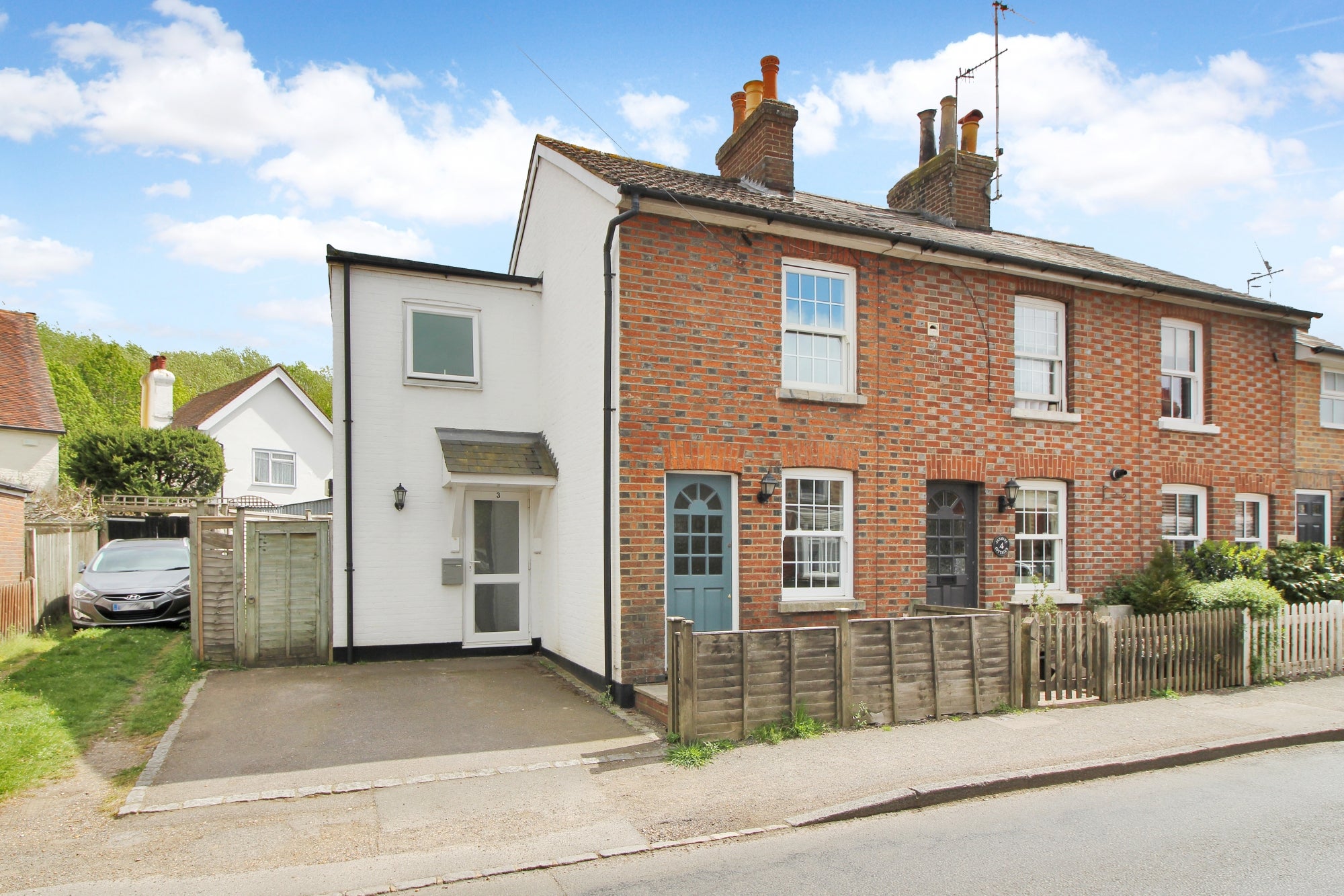 House Withyham Road in Wealden