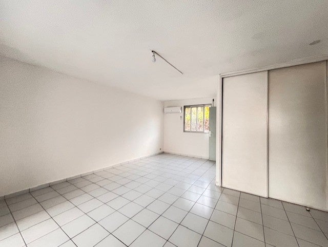 Appartement Rond-Point de Moudong à Baie-Mahault