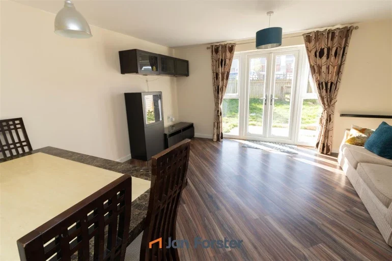House Byrewood Walk in Newcastle upon Tyne