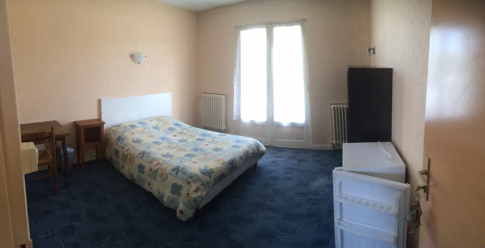 Room Avenue d'Argenson in Châtellerault