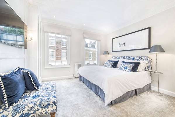 House Caroline Terrace in City of Westminster