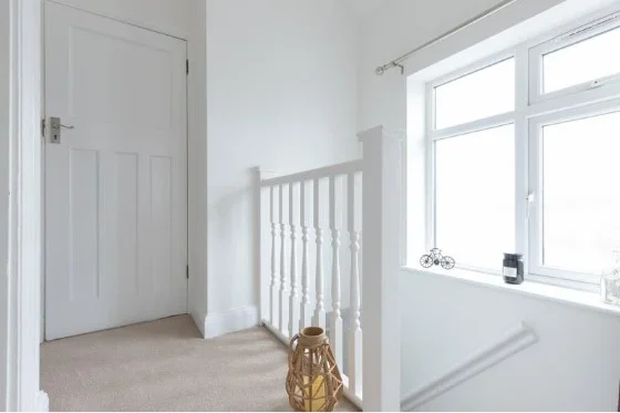Room Monmouth Road in Greater London