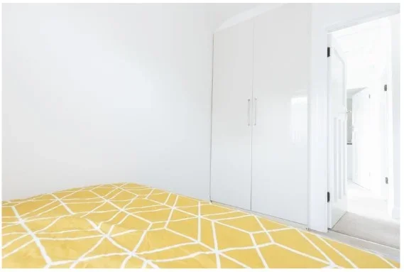 Room Monmouth Road in Greater London