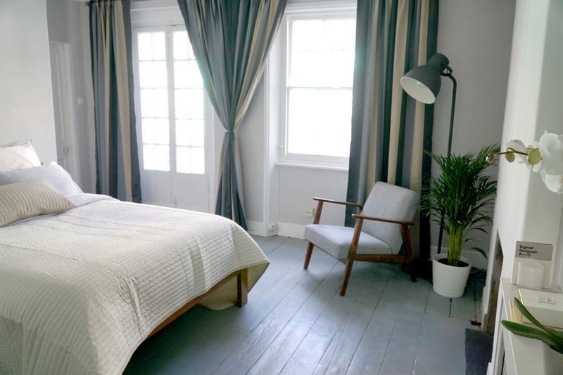 Room Ensor Mews in Greater London